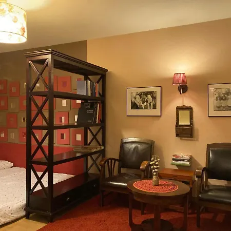 Muzikafe - Of Culture 3* プトゥイ