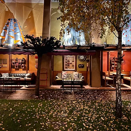 ベッド・アンド・ブレックファスト Muzikafe - Of Culture プトゥイ