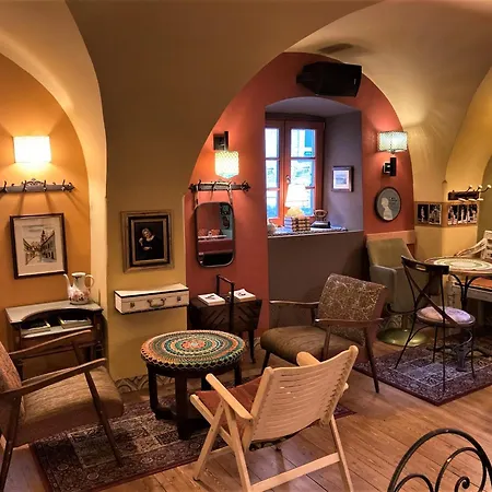 Bed & Breakfast Muzikafe - Of Culture Ptuj