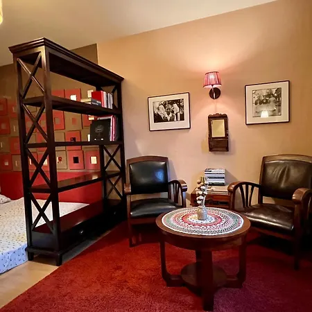 Muzikafe - Of Culture ベッド・アンド・ブレックファスト プトゥイ