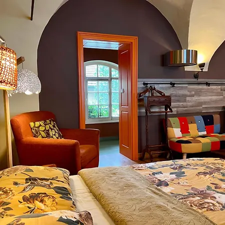 Bed & Breakfast Muzikafe - Of Culture Ptuj