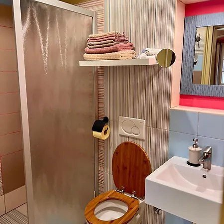 ベッド・アンド・ブレックファスト Muzikafe - Of Culture プトゥイ