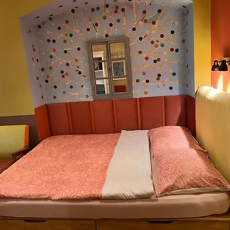 Bed & Breakfast Muzikafe - Of Culture