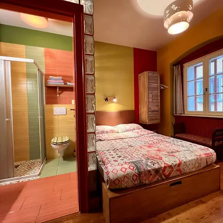 Muzikafe - Of Culture Bed & Breakfast
