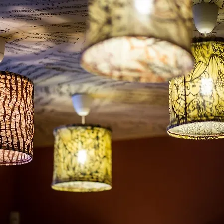 Muzikafe - Of Culture 3* プトゥイ