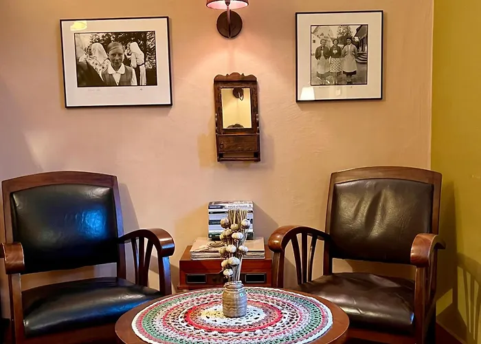 Bed and Breakfast Muzikafe - Of Culture 3*