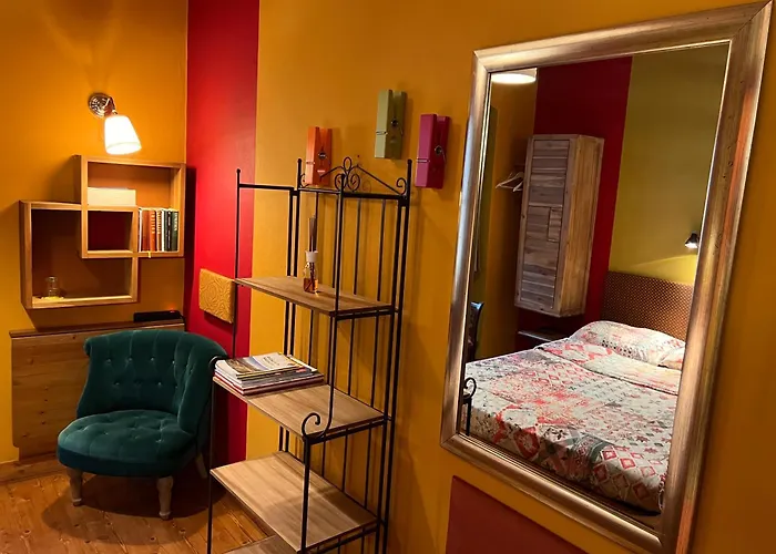 Muzikafe - Of Culture Bed & Breakfast