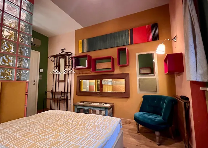 Muzikafe - Of Culture Bed & Breakfast