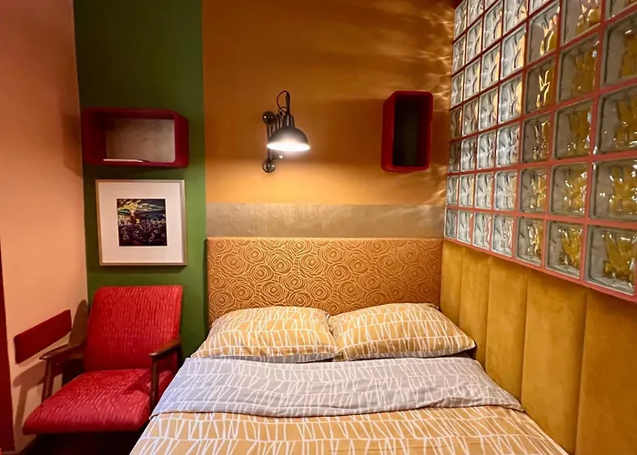 Muzikafe - Of Culture Πτούι