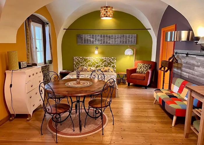 Muzikafe - Of Culture 3* Ptuj