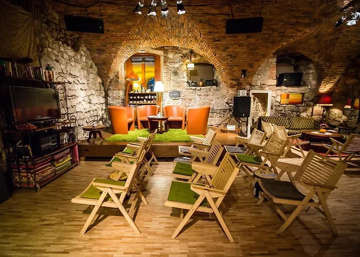 Bed & Breakfast Muzikafe - Of Culture 3*